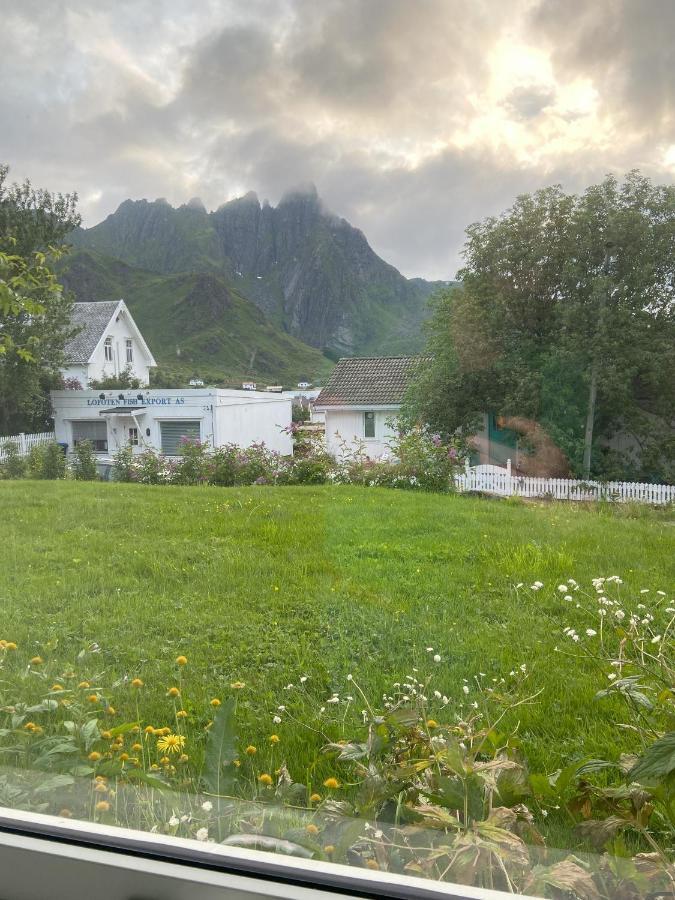 Lofoten Overnatting - Ballstad Exterior photo