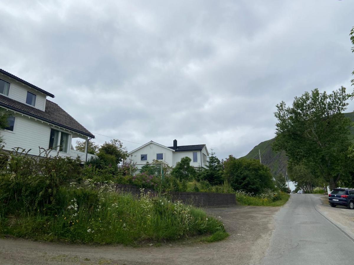 Lofoten Overnatting - Ballstad Exterior photo