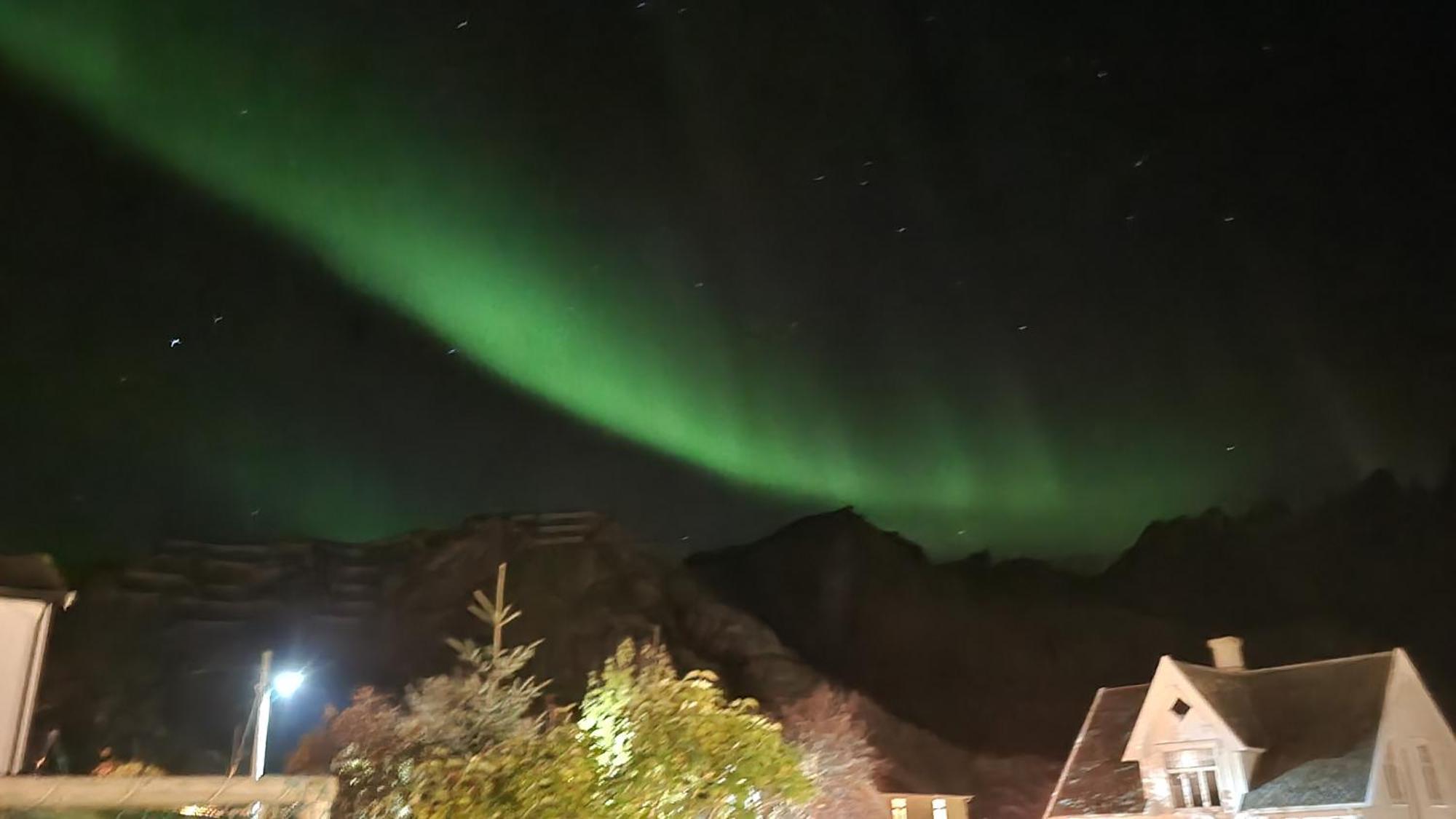 Lofoten Overnatting - Ballstad Exterior photo